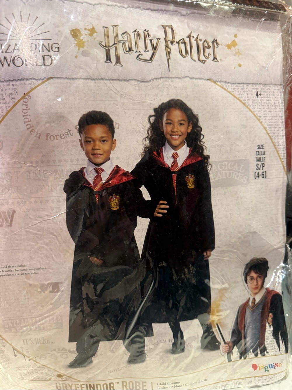 NWT Harry Potter Gryffindor Robe Kids 4-6 Wizarding World